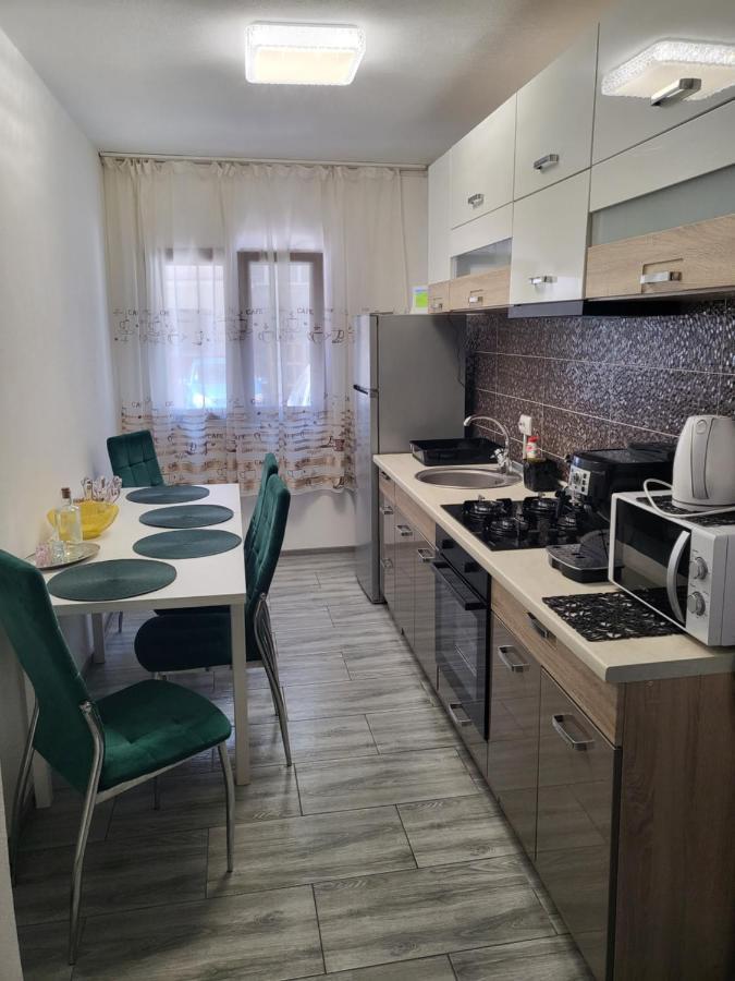 Apartament Nectaria Băile Herculane Eksteriør billede